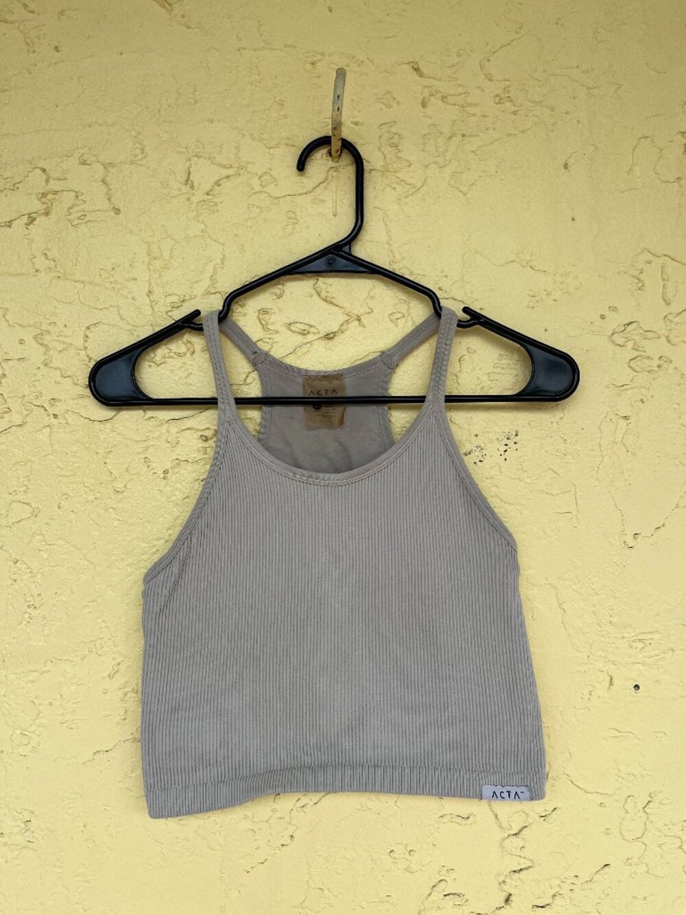 ACTA Cropped Active Top w/ Built In Sports Bra